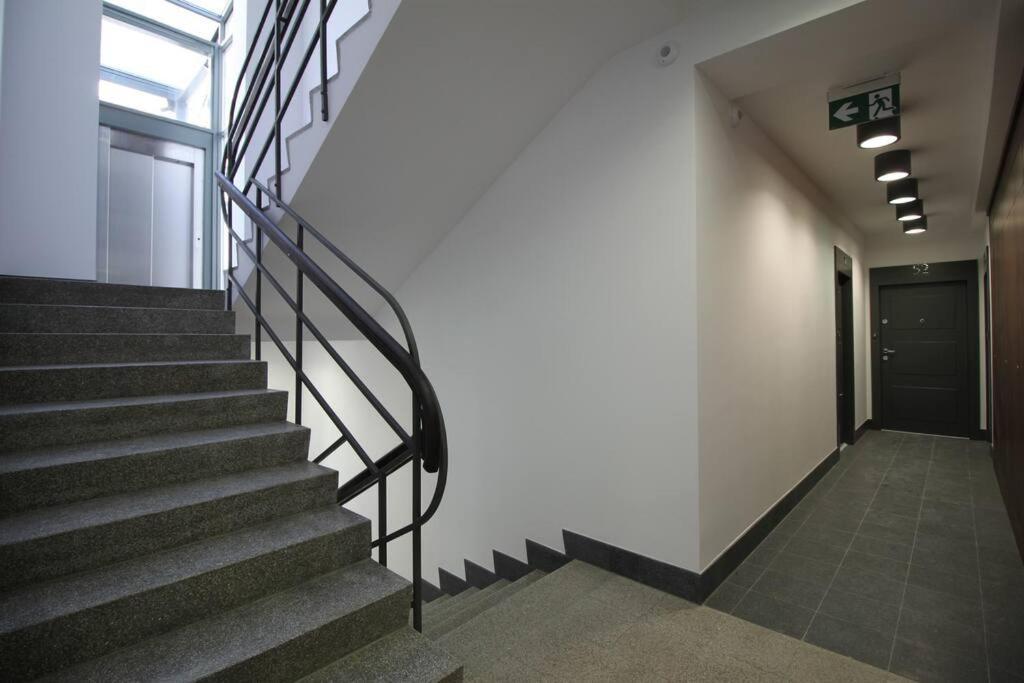 Lovely Condo In The Heart Of Warsaw Piekne Mieszkanie W Samym Sercu Warszawy Buitenkant foto