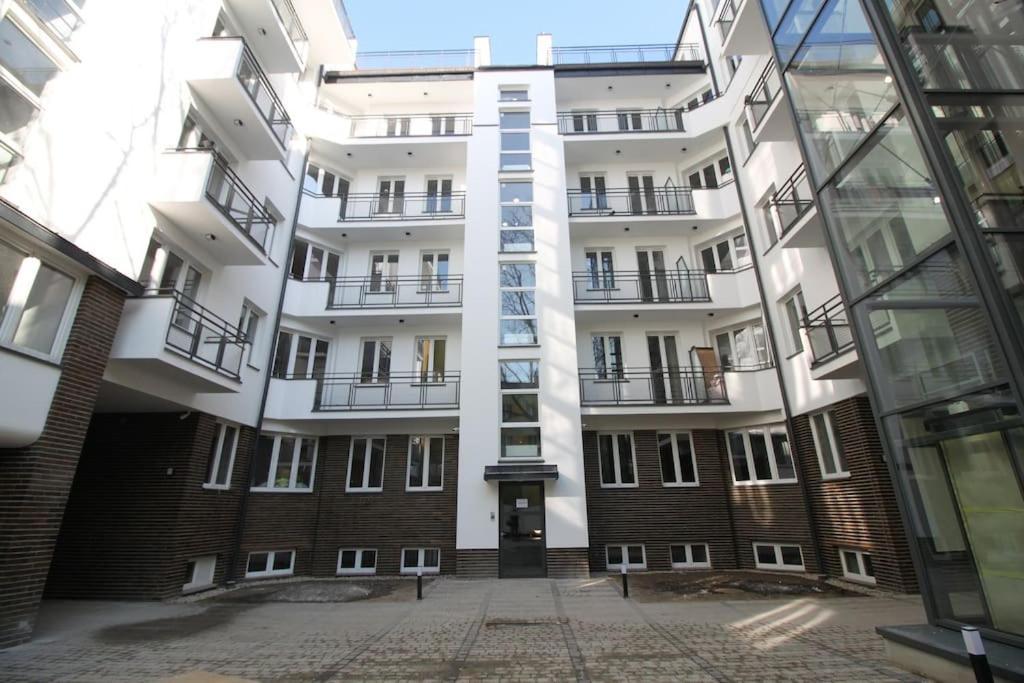 Lovely Condo In The Heart Of Warsaw Piekne Mieszkanie W Samym Sercu Warszawy Buitenkant foto